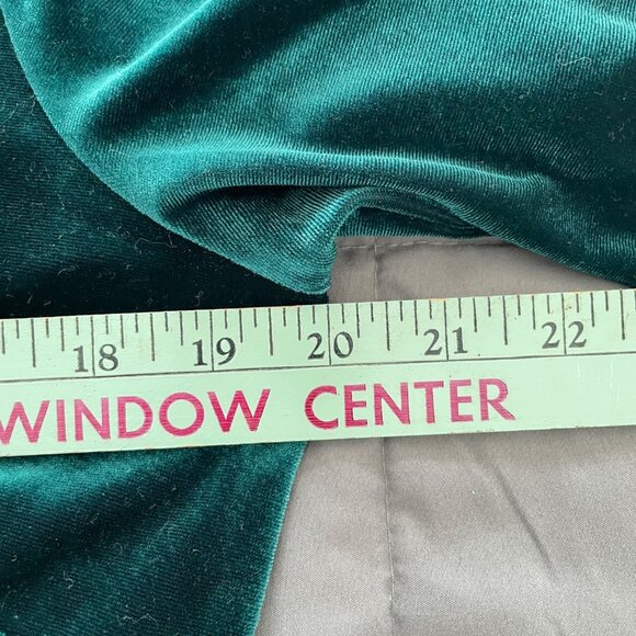 SLNY Green Velvet Dress Rhinestone Embellished Beaded Rhinestone Necklace 3/4 - Picture 9 of 10